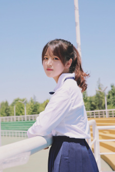 波多野结衣女教师系列